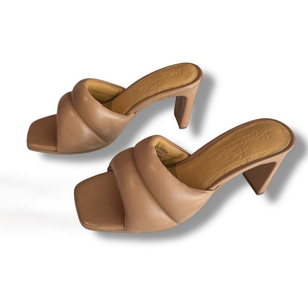 Women's Beige Padded Leather Heeled Sandals Size 6.5